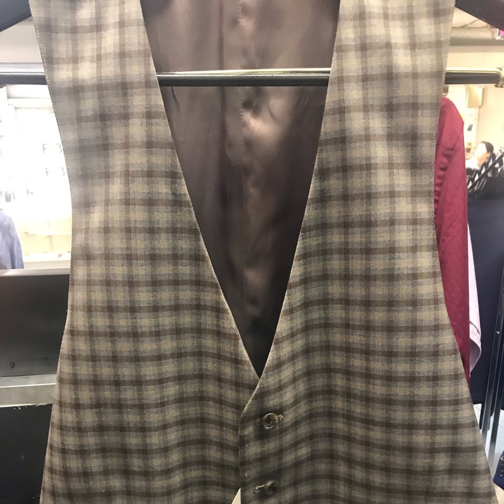 Tom James Custom Made Vest